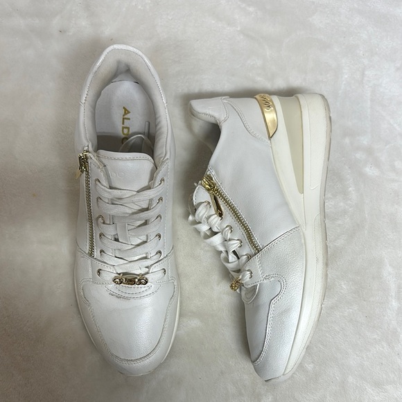 Aldo White and Gold Sneakers with Padded Ankle Collar - Picture 1 of 14